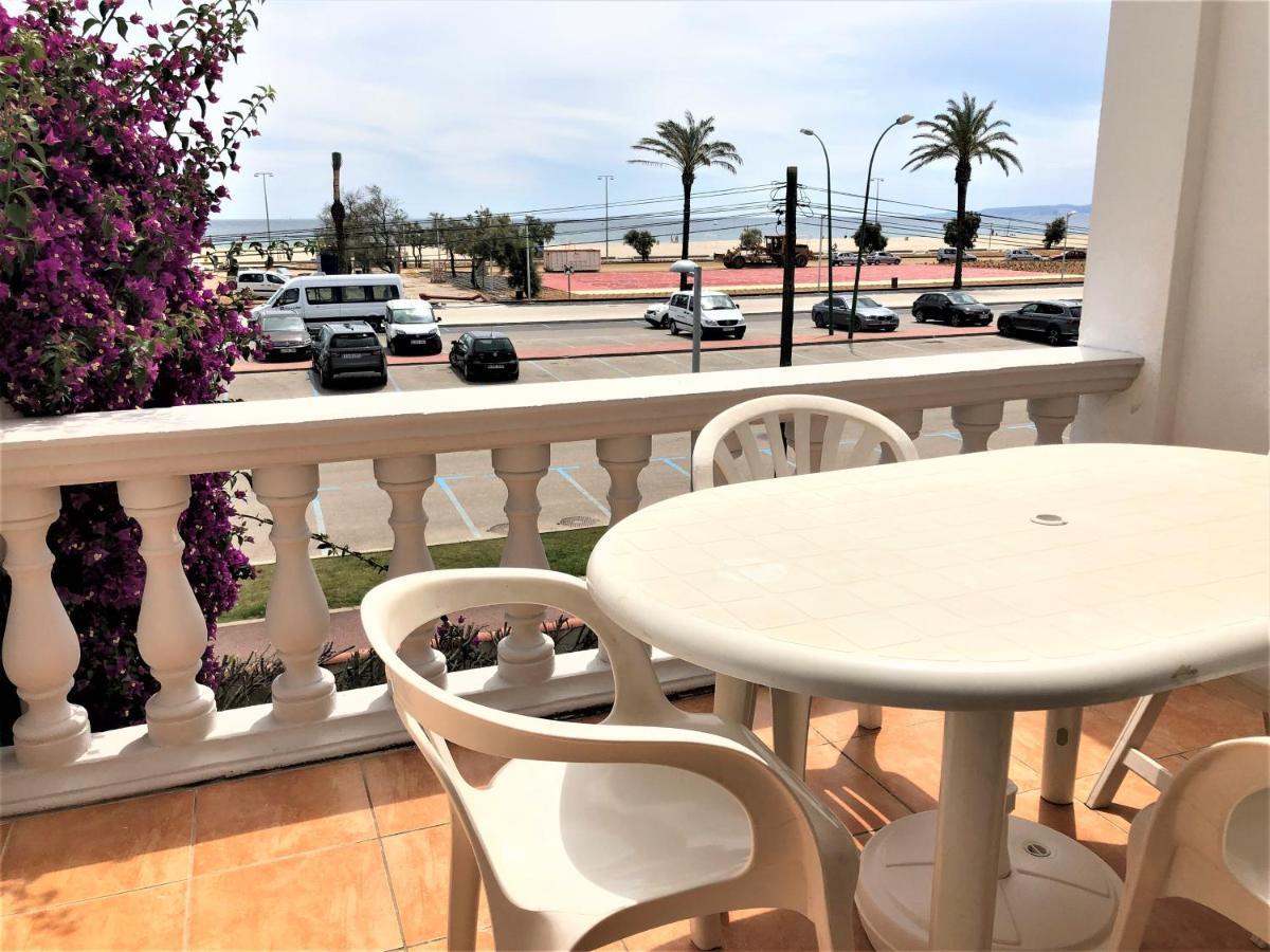 Vista Bahia 23 Empuriabrava Apartment Bagian luar foto